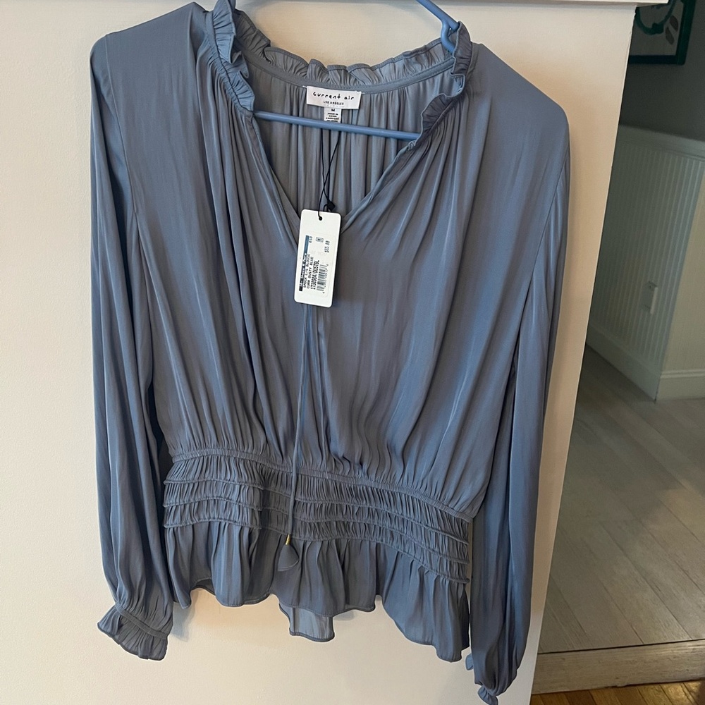 Beautiful dusty blue blouse size small